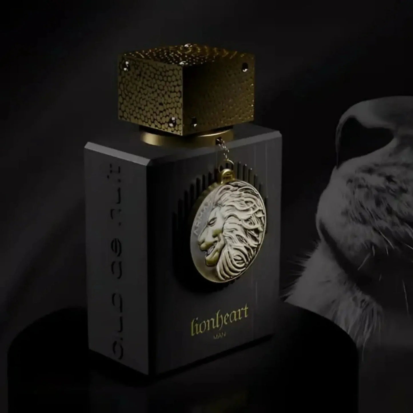 Club De Nuit Lionheart Man EDP para Hombre - Aromática CR