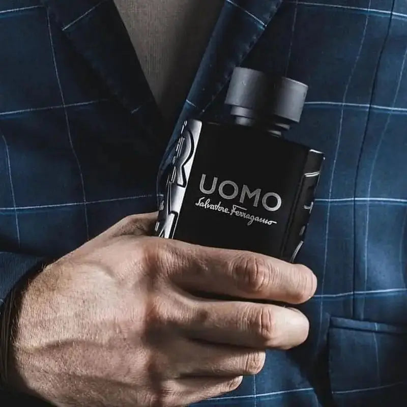 Uomo Signature EDT para hombre - Aromática CR