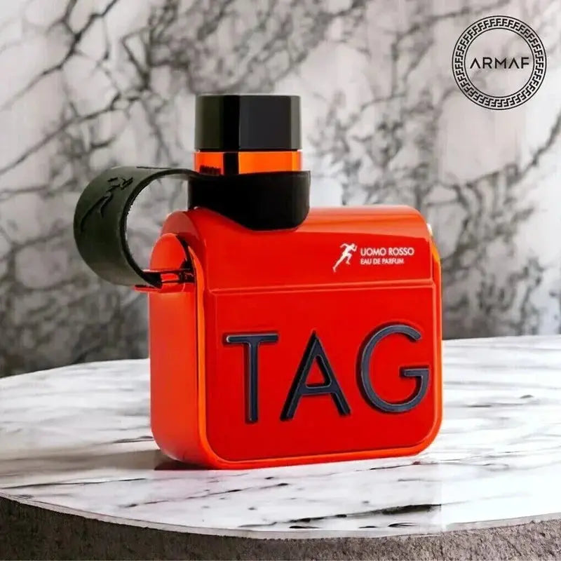 Tag Him Uomo Rosso EDP para Hombre - Aromática CR