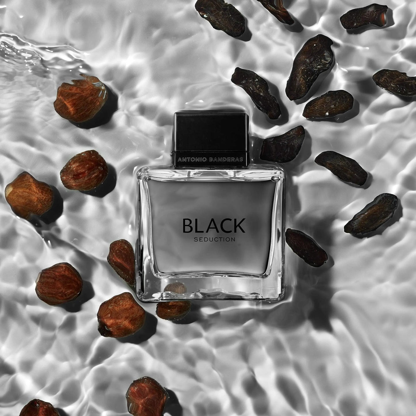 Antonio Banderas Black Seduction EDT para hombre - Aromática CR