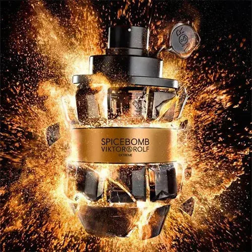 Spicebomb Extreme EDP para Hombre - Aromática CR