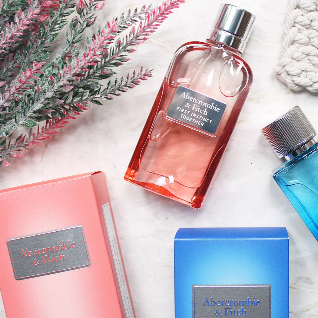 First Instinct Together Eau de Parfum For Her - Aromática CR