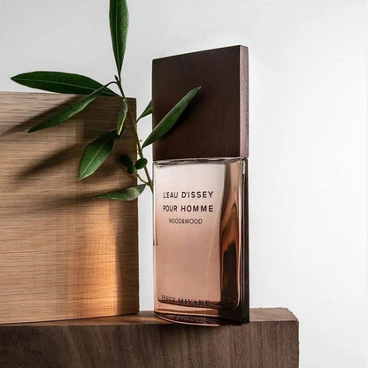 L'Eau d'Issey pour Homme Wood & Wood para Hombre - Aromática CR